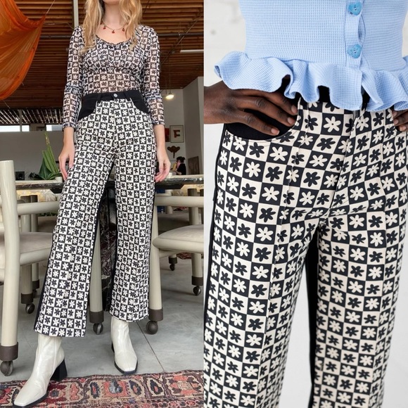 Lisa Says Gah Denim - sold- LISA SAYS GAH! Robyn Jeans in Black Daisy Check